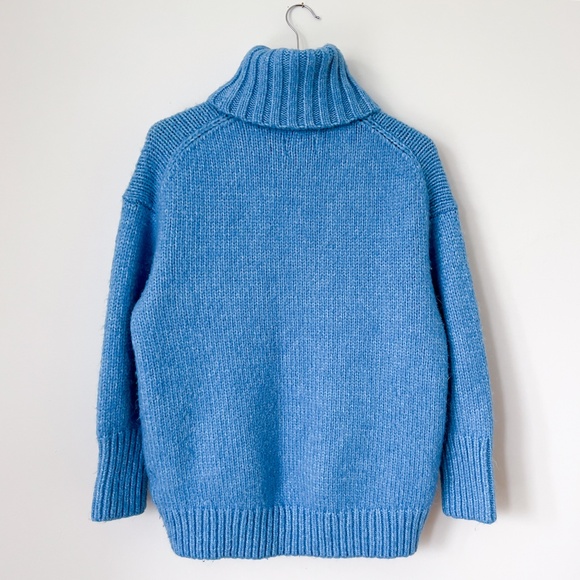 Chunky Soft Robin's Egg Blue Boxy Turtleneck Sweater Size Medium Cozycore - Picture 2 of 9